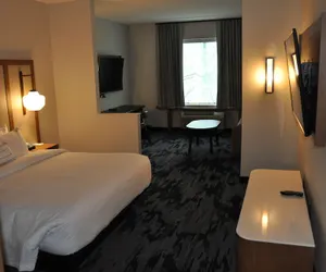 Photo 5 - Fairfield Inn & Suites by Marriott Nashville Airport