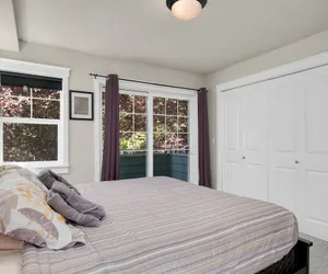 Photo 2 - Seattle Vacation Home: Wall St.