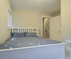 Photo 3 - Seattle Vacation Home: Off The Wall