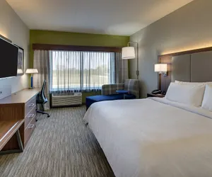 Photo 5 - Holiday Inn Express & Suites Findlay North by IHG