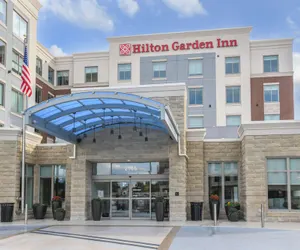 Photo 2 - Hilton Garden Inn Cincinnati Midtown