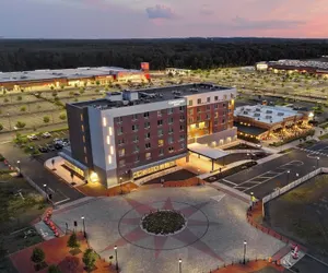 Photo 2 - Courtyard by Marriott North Brunswick