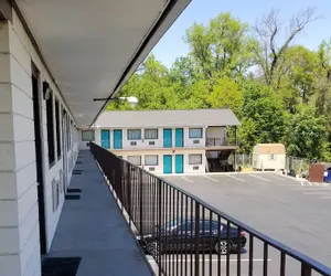 Photo 3 - Turnpike Motel Richmond VA by Hotel O US 60