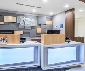Photo 3 - Holiday Inn Express & Suites Lexington W - Versailles by IHG