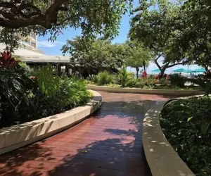 Photo 3 - Ilikai by Luana Hawaii Vacation Rentals