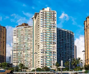 Photo 2 - Ilikai by Luana Hawaii Vacation Rentals