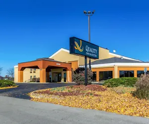 Photo 2 - Quality Inn & Suites Southport