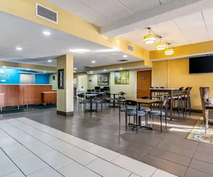 Photo 3 - Quality Inn & Suites Southport