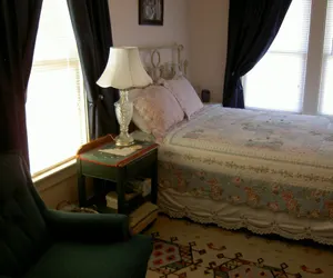 Photo 5 - Gallagher's Irish Rose