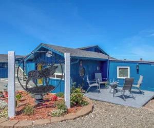 Photo 3 - Moolack Shores Inn