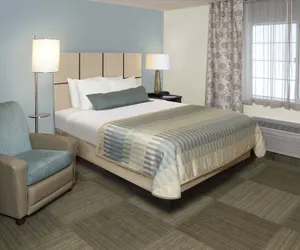 Photo 5 - Candlewood Suites Memphis East, an IHG Hotel