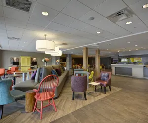 Photo 4 - Home2 Suites by Hilton Portland Airport