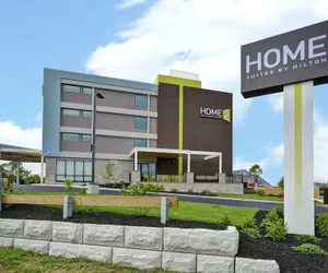 Photo 2 - Home2 Suites by Hilton Portland Airport