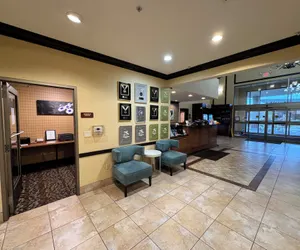 Photo 3 - MainStay Suites Madison - Monona
