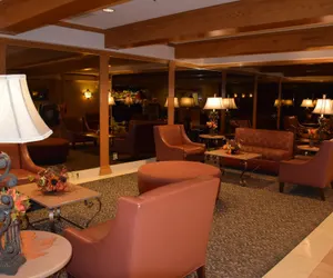 Photo 3 - Jockey Club Suites