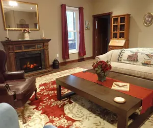 Photo 3 - Pleasant Grove Inn