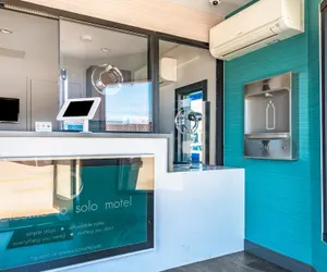 Photo 3 - Solo Motel - Broadway