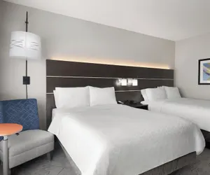 Photo 3 - Holiday Inn Express and Suites West Memphis by IHG