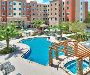 Photo 2 - Staybridge Suites Gainesville I-75 by IHG