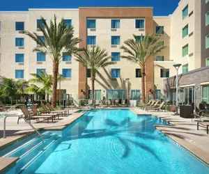 Photo 2 - Courtyard by Marriott Los Angeles LAX/Hawthorne