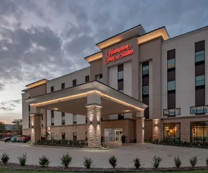 Photo 2 - Hampton Inn & Suites Dallas/Plano Central