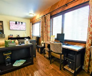 Photo 5 - Snow Lake Lodge