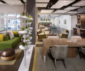 Photo 2 - Hotel Indigo Gainesville-Celebration Pointe by IHG