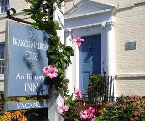 Photo 2 - Francis Malbone House Inn