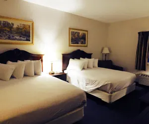 Photo 4 - Americas Best Value Inn Fredonia