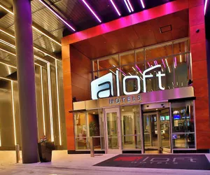 Photo 2 - Aloft Chicago Mag Mile