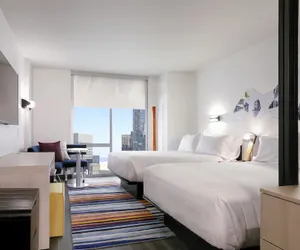 Photo 5 - Aloft Chicago Mag Mile