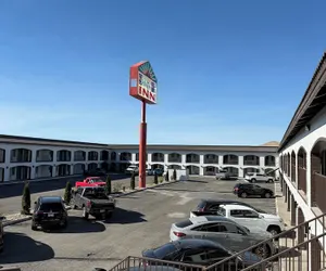 Photo 2 - Rodeway Inn Winnemucca