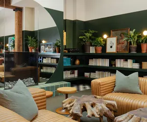 Photo 2 - Palihotel Seattle