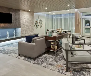 Photo 5 - Fairfield Inn & Suites by Marriott Birmingham Colonnade