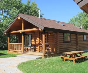 Photo 5 - Beartooth Hideaway Inn and Cabins