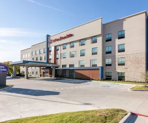 Photo 2 - Hampton Inn & Suites Dallas East