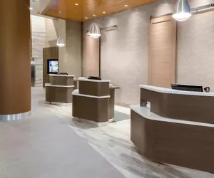 Photo 3 - Courtyard by Marriott Dallas Downtown/Reunion District