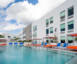 Photo 2 - Aloft Delray Beach