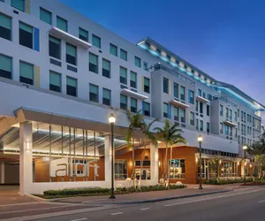 Photo 2 - Aloft Delray Beach