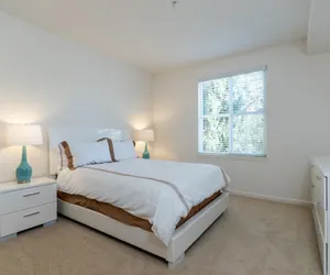 Photo 4 - Bluebird Suites in North San Jose