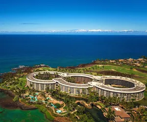 Photo 2 - Hilton Grand Vacations Club Ocean Tower Waikoloa Village