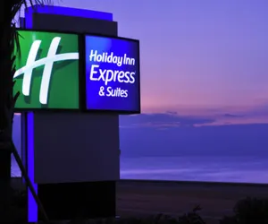 Photo 2 - Holiday Inn Express Hotel & Suites Galveston West-Seawall, an IHG Hotel