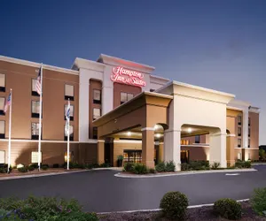 Photo 2 - Hampton Inn & Suites Savannah-Airport