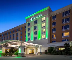 Photo 2 - Holiday Inn Oklahoma City Airport, an IHG Hotel