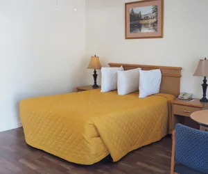 Photo 5 - Wild Rivers Motor Lodge