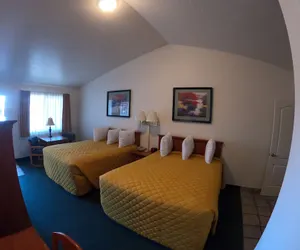 Photo 3 - Wild Rivers Motor Lodge