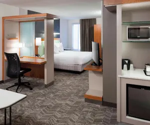 Photo 5 - SpringHill Suites by Marriott Salt Lake City Airport