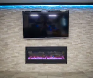 Photo 4 - La Quinta Inn & Suites by Wyndham Houston East at Normandy