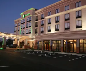 Photo 2 - Holiday Inn Columbus-Hilliard, an IHG Hotel