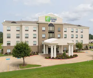 Photo 2 - Holiday Inn Express Suites Van Buren-Ft Smith Area, an IHG Hotel